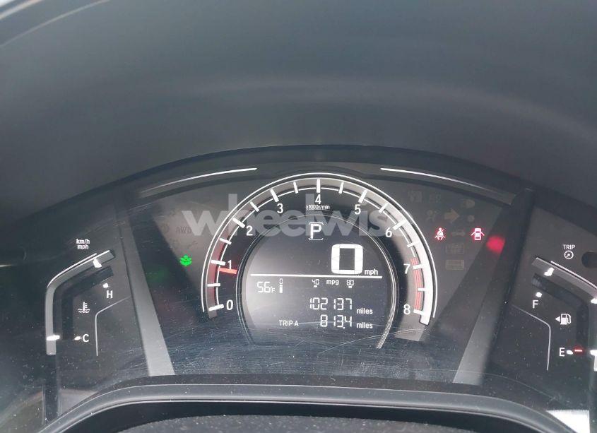 Photo 7 of 2018 Honda Cr-v LX (VIN 2HKRW6H31JH211588)