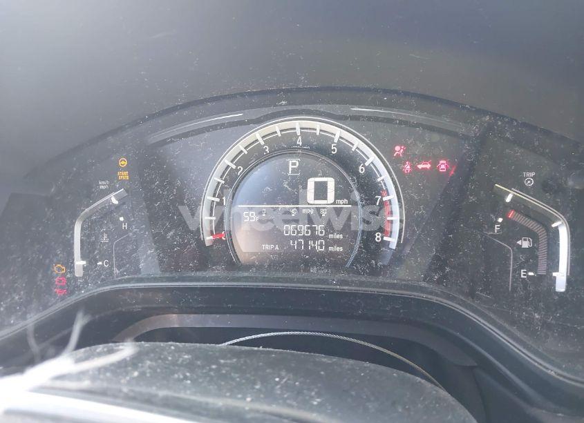 Photo 7 of 2019 Honda Cr-v LX (VIN 2HKRW6H31KH206022)