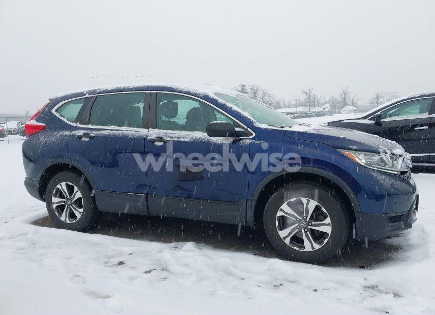 Photo 13 of 2019 Honda Cr-v LX (VIN 2HKRW6H31KH207087)