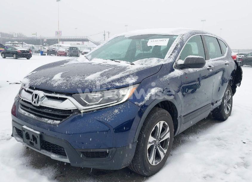 Photo 2 of 2019 Honda Cr-v LX (VIN 2HKRW6H31KH207087)
