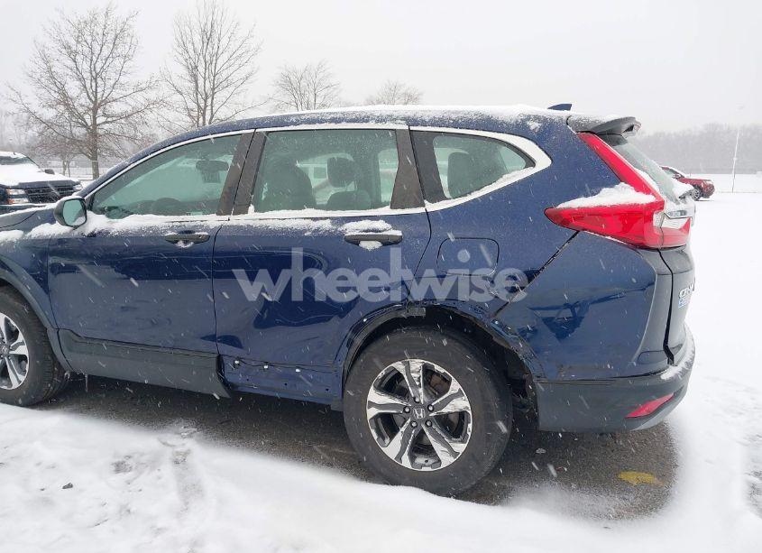 Photo 6 of 2019 Honda Cr-v LX (VIN 2HKRW6H31KH207087)
