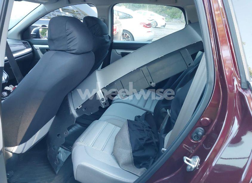 Photo 8 of 2019 Honda Cr-v LX (VIN 2HKRW6H31KH222981)