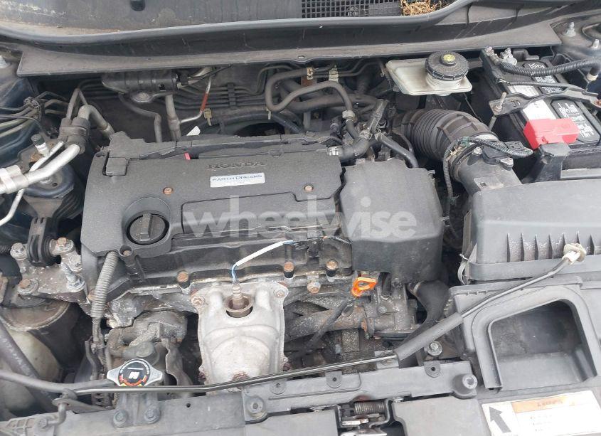 Photo 10 of 2018 Honda Cr-v LX (VIN 2HKRW6H32JH200034)