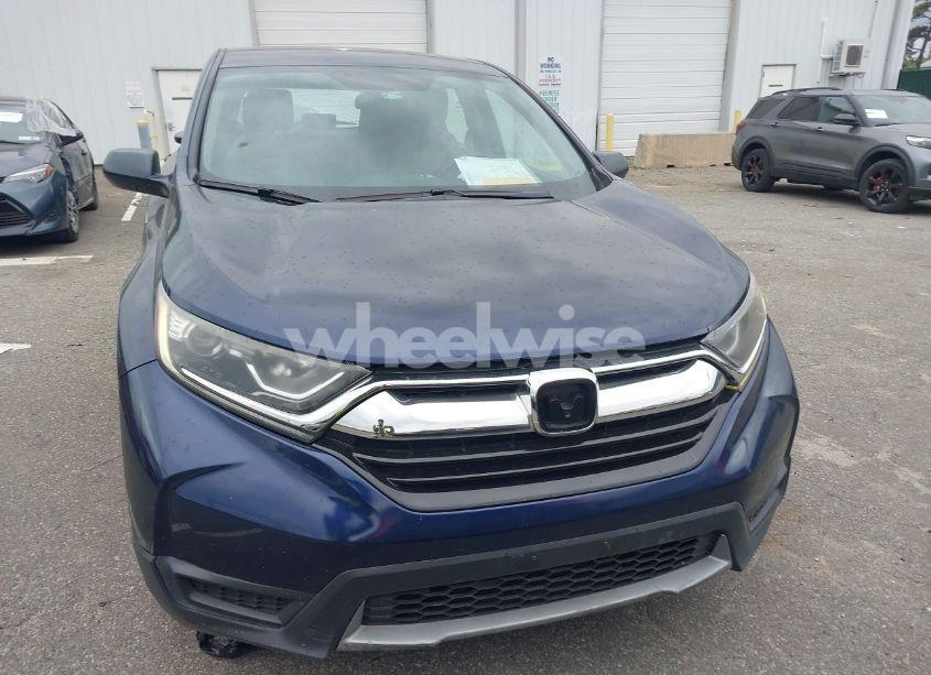 Photo 12 of 2018 Honda Cr-v LX (VIN 2HKRW6H32JH200034)