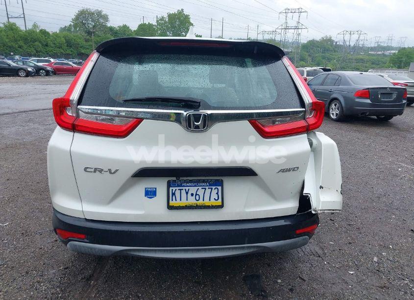 Photo 17 of 2018 Honda Cr-v LX (VIN 2HKRW6H32JH200793)
