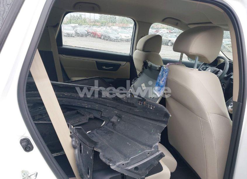 Photo 8 of 2018 Honda Cr-v LX (VIN 2HKRW6H32JH200793)