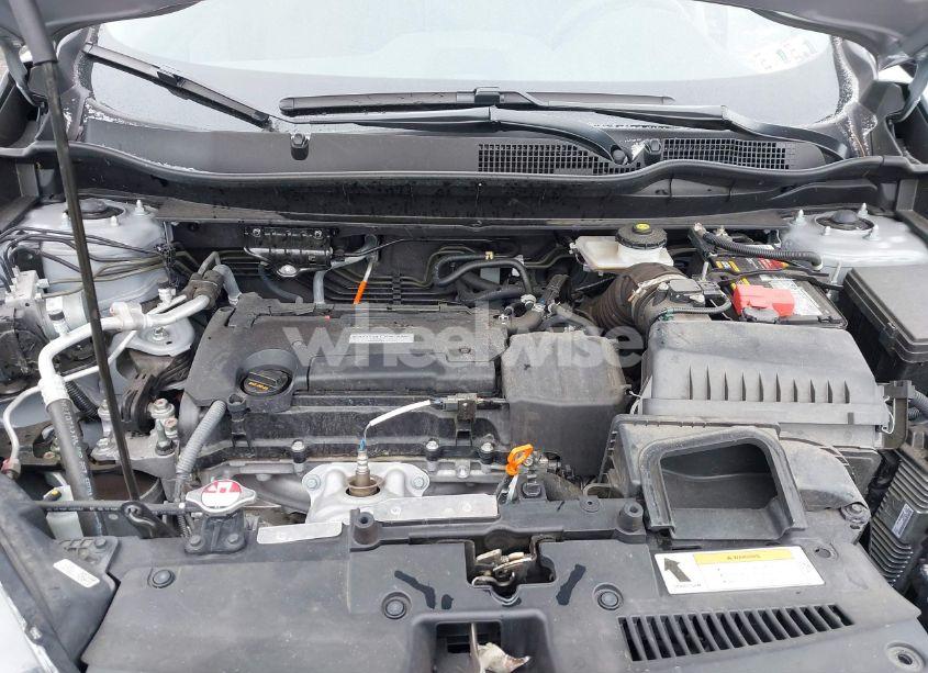 Photo 10 of 2018 Honda Cr-v LX (VIN 2HKRW6H32JH201068)