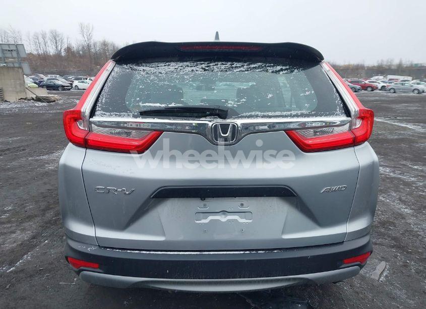 Photo 16 of 2018 Honda Cr-v LX (VIN 2HKRW6H32JH201068)