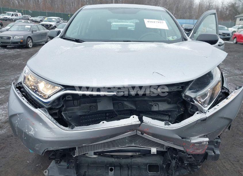 Photo 6 of 2018 Honda Cr-v LX (VIN 2HKRW6H32JH201068)