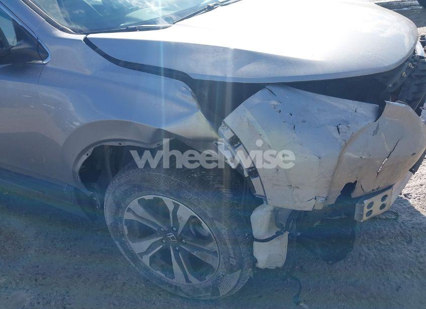 Photo 17 of 2018 Honda Cr-v LX (VIN 2HKRW6H32JH215326)