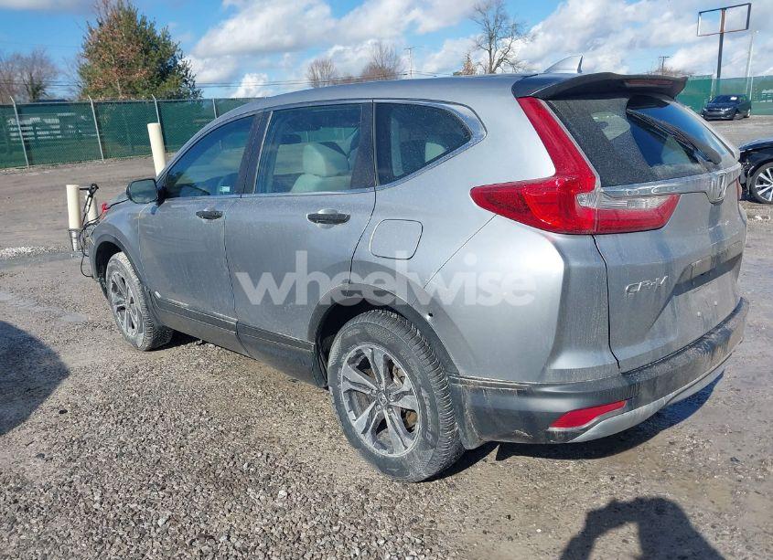 Photo 3 of 2018 Honda Cr-v LX (VIN 2HKRW6H32JH215326)