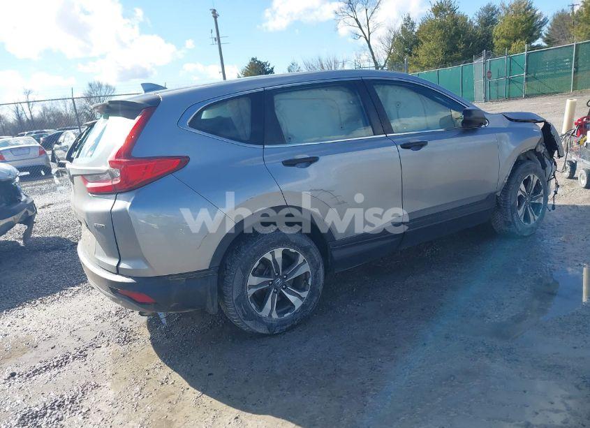 Photo 4 of 2018 Honda Cr-v LX (VIN 2HKRW6H32JH215326)