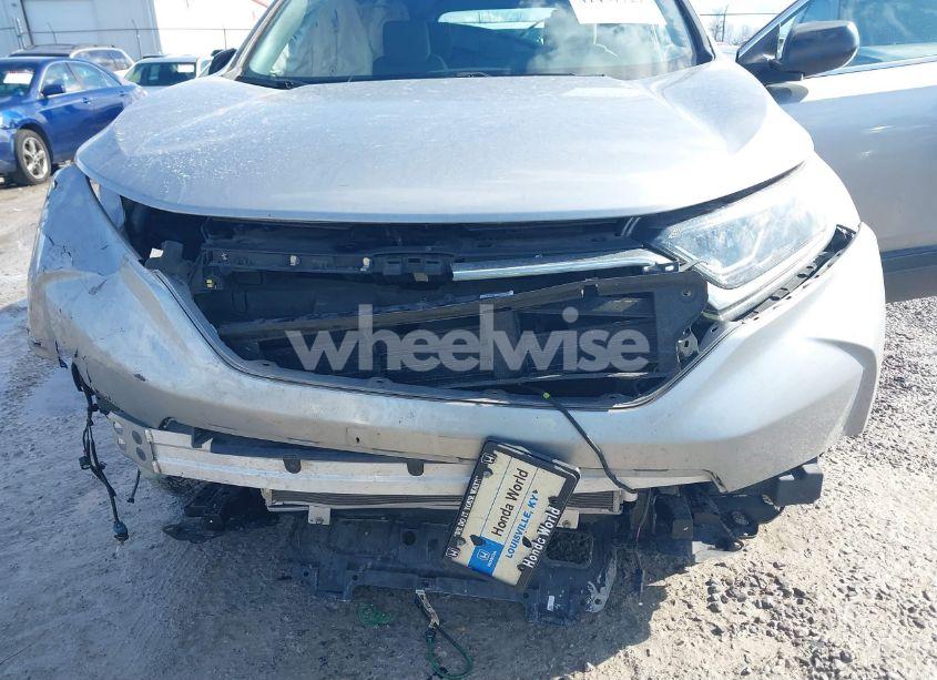 Photo 6 of 2018 Honda Cr-v LX (VIN 2HKRW6H32JH215326)