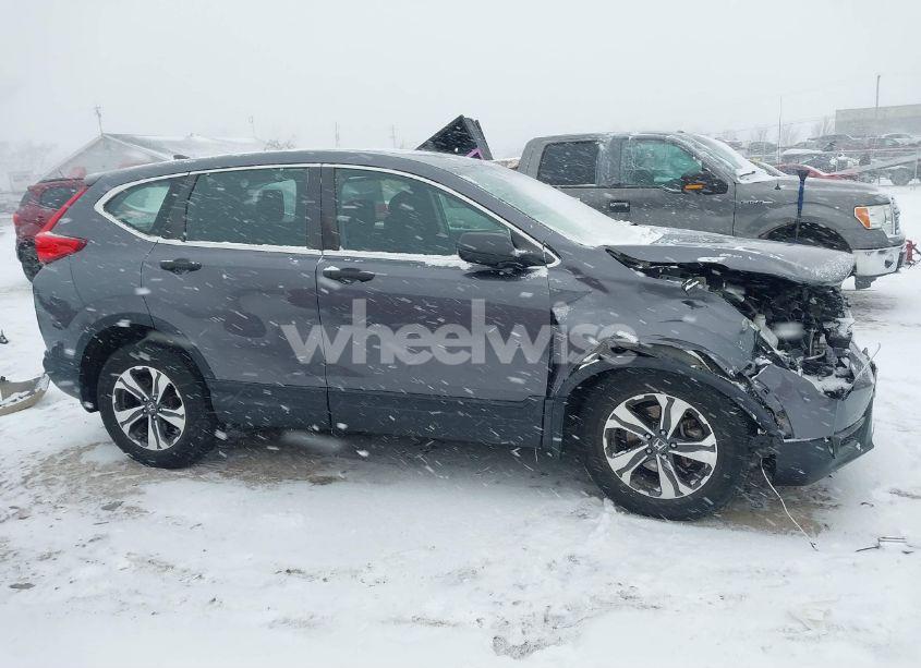 Photo 13 of 2018 Honda Cr-v LX (VIN 2HKRW6H33JH207669)