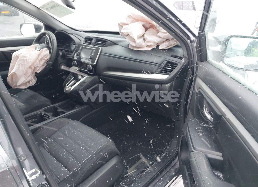 Photo 5 of 2018 Honda Cr-v LX (VIN 2HKRW6H33JH207669)