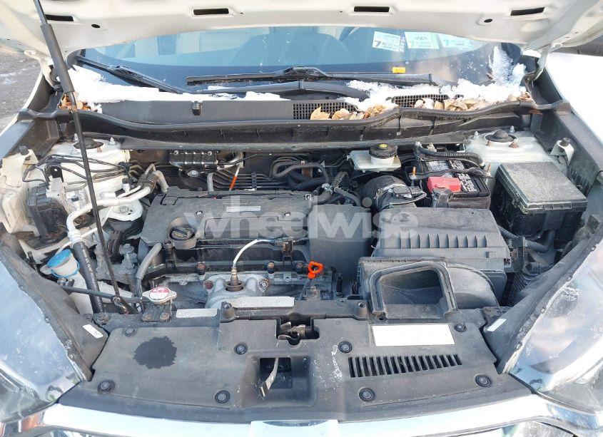 Photo 10 of 2018 Honda Cr-v LX (VIN 2HKRW6H33JH212919)