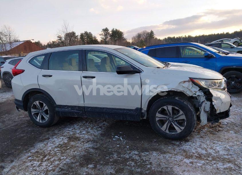 Photo 13 of 2018 Honda Cr-v LX (VIN 2HKRW6H33JH212919)