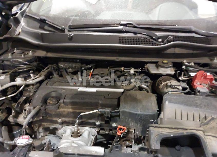 Photo 10 of 2018 Honda Cr-v LX (VIN 2HKRW6H33JH225461)