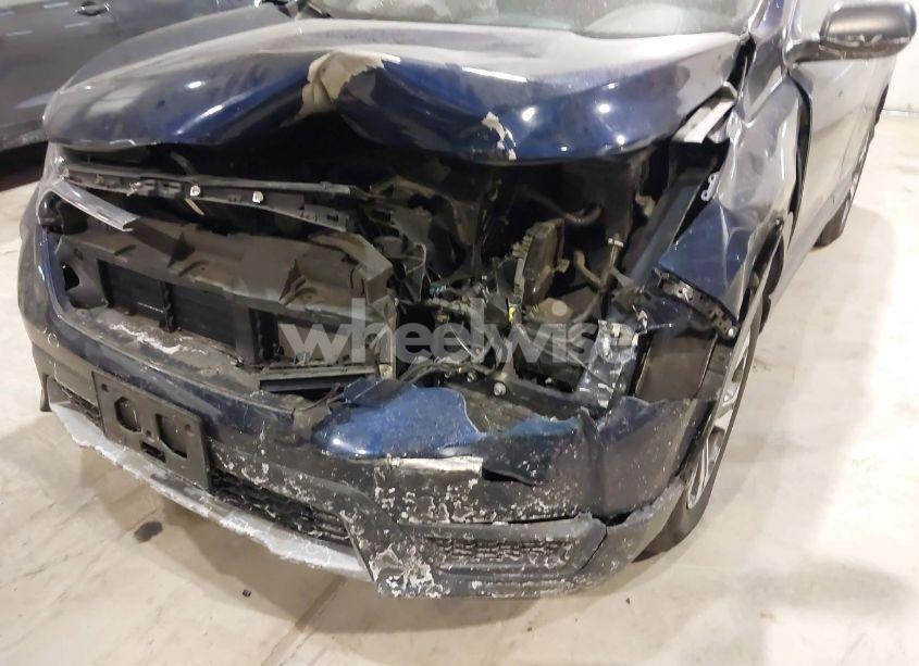 Photo 6 of 2018 Honda Cr-v LX (VIN 2HKRW6H33JH225461)