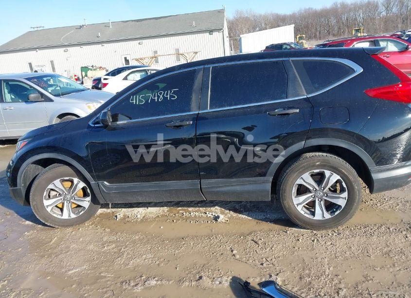 Photo 13 of 2019 Honda Cr-v LX (VIN 2HKRW6H33KH227017)