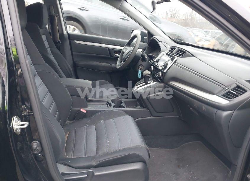 Photo 5 of 2018 Honda Cr-v LX (VIN 2HKRW6H34JH213593)