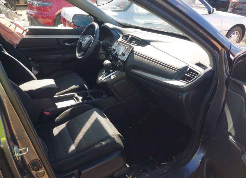 Photo 5 of 2018 Honda Cr-v LX (VIN 2HKRW6H34JH222195)