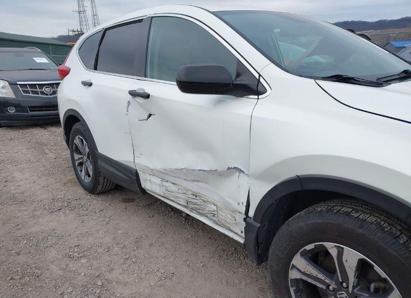 Photo 6 of 2018 Honda Cr-v LX (VIN 2HKRW6H34JH230670)