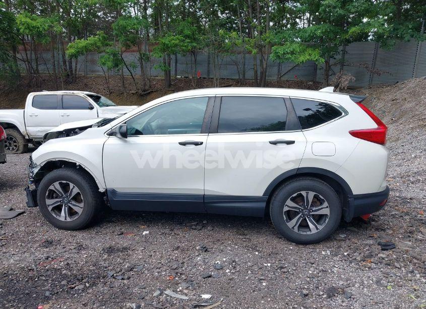 Photo 14 of 2018 Honda Cr-v LX (VIN 2HKRW6H34JH231348)