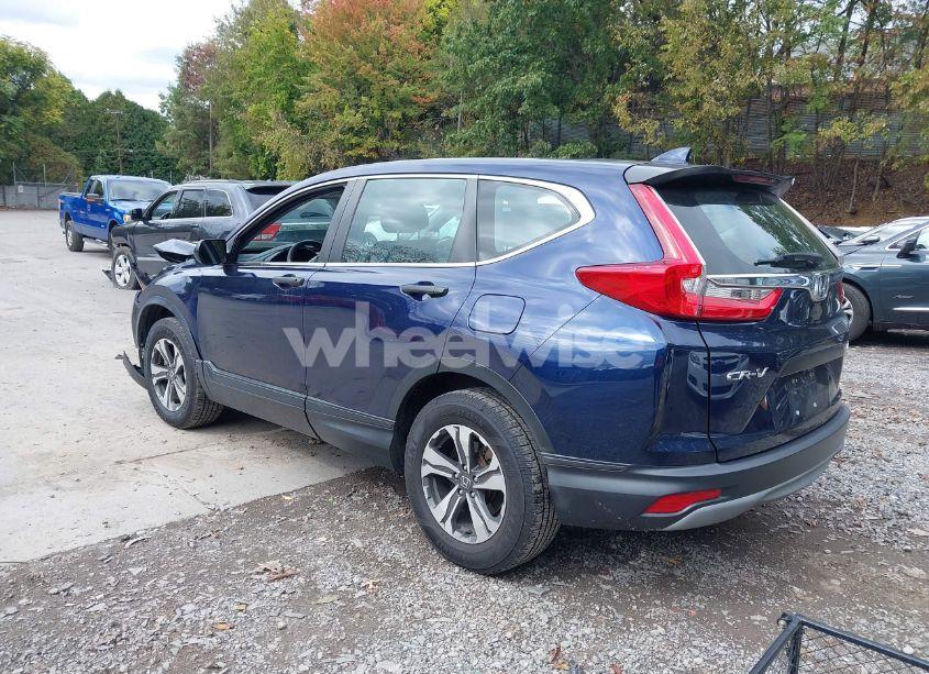 Photo 3 of 2019 Honda Cr-v LX (VIN 2HKRW6H34KH204409)