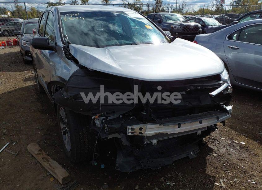 Photo 6 of 2018 Honda Cr-v LX (VIN 2HKRW6H35JH217541)