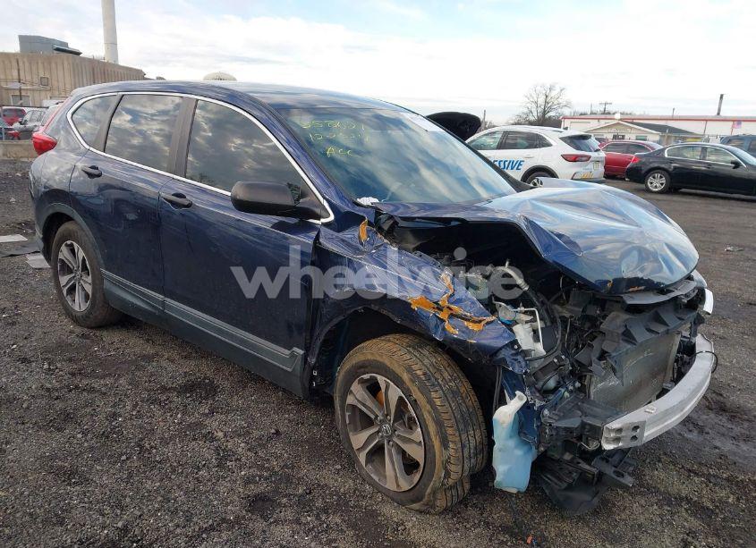 2017 Honda Cr-v LX (VIN 2HKRW6H36HH207031) main photo