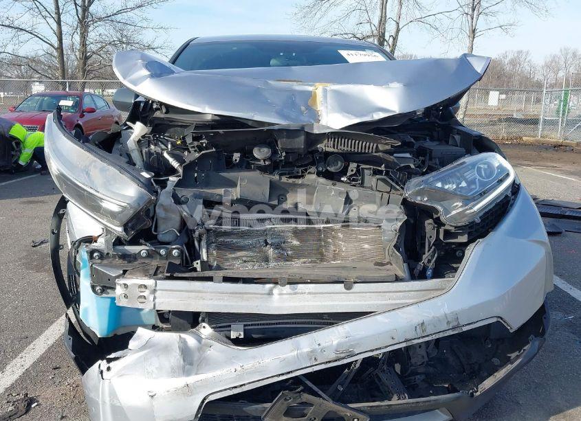 Photo 12 of 2018 Honda Cr-v LX (VIN 2HKRW6H36JH227298)