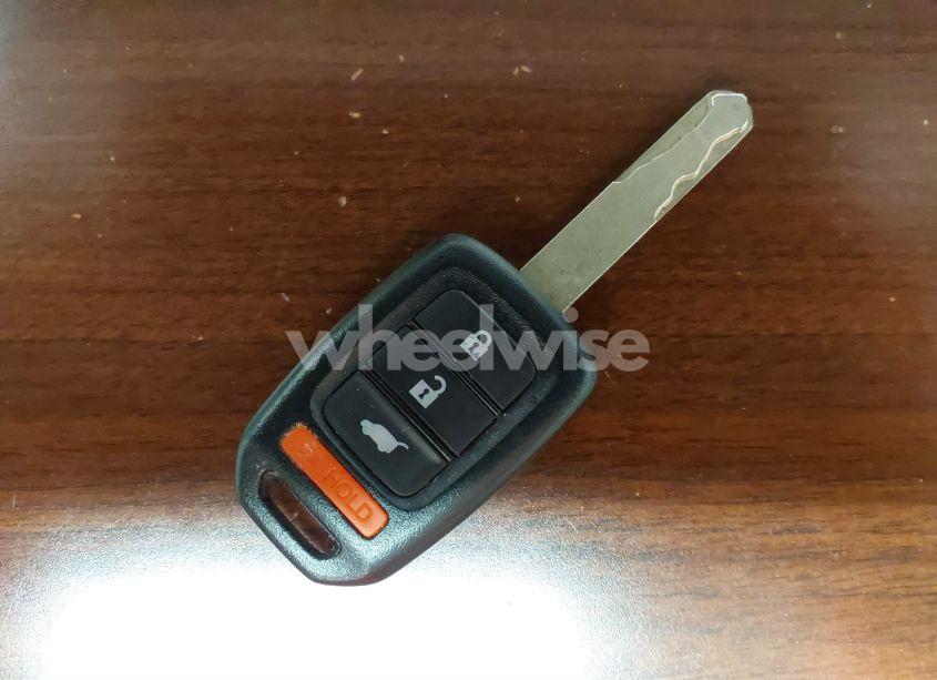 Photo 11 of 2019 Honda Cr-v LX (VIN 2HKRW6H36KH230199)