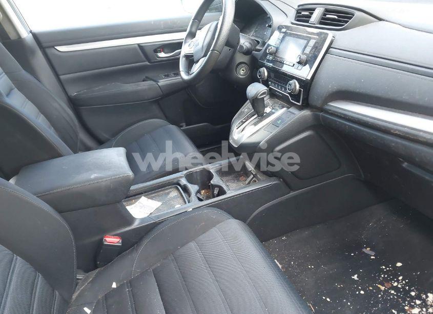 Photo 5 of 2019 Honda Cr-v LX (VIN 2HKRW6H36KH230199)