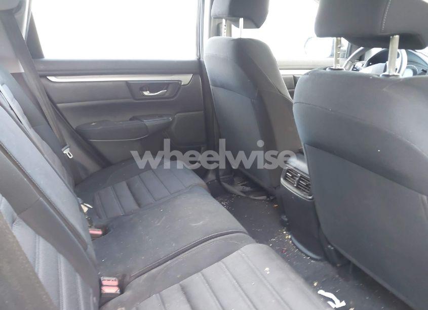 Photo 8 of 2019 Honda Cr-v LX (VIN 2HKRW6H36KH230199)