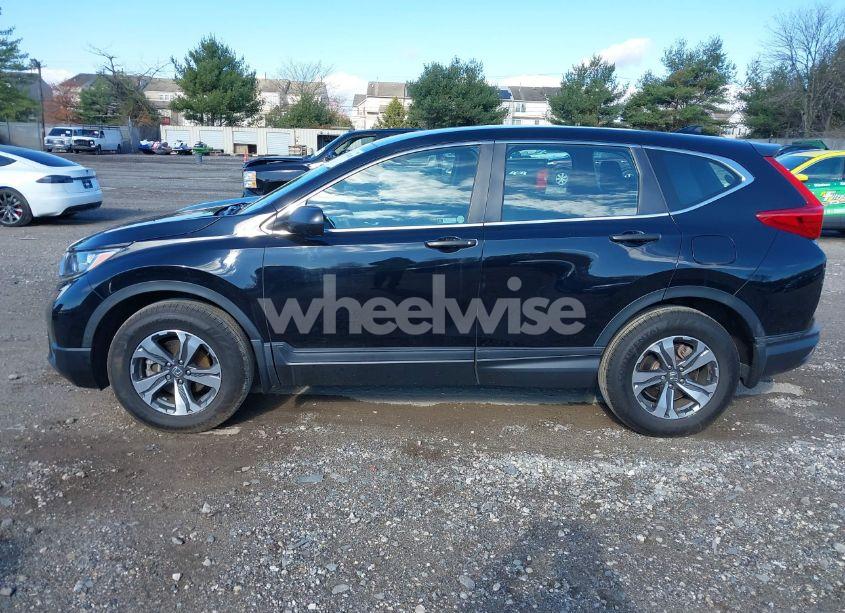 Photo 14 of 2019 Honda Cr-v LX (VIN 2HKRW6H37KH224069)