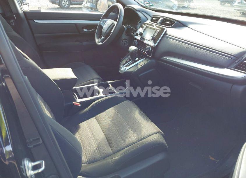 Photo 5 of 2019 Honda Cr-v LX (VIN 2HKRW6H37KH224069)