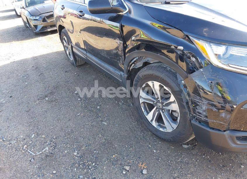 Photo 6 of 2019 Honda Cr-v LX (VIN 2HKRW6H37KH224069)