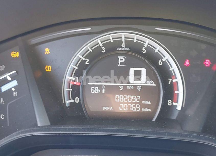 Photo 7 of 2019 Honda Cr-v LX (VIN 2HKRW6H37KH224069)