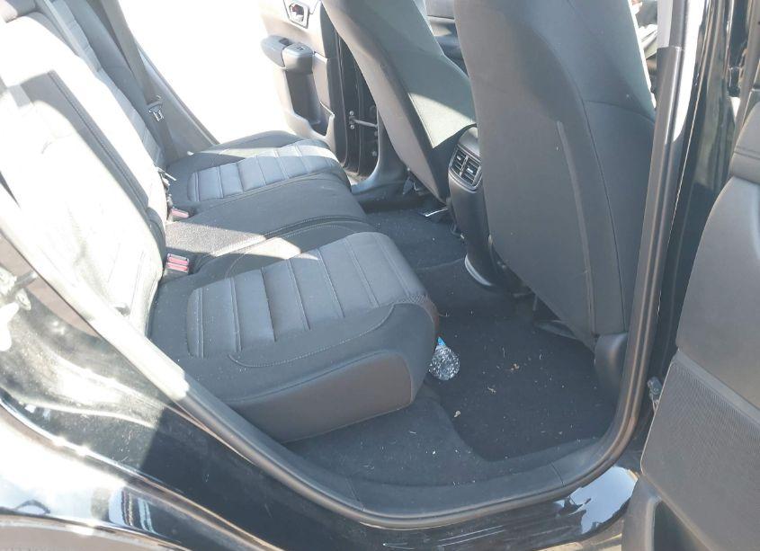 Photo 8 of 2019 Honda Cr-v LX (VIN 2HKRW6H37KH231135)