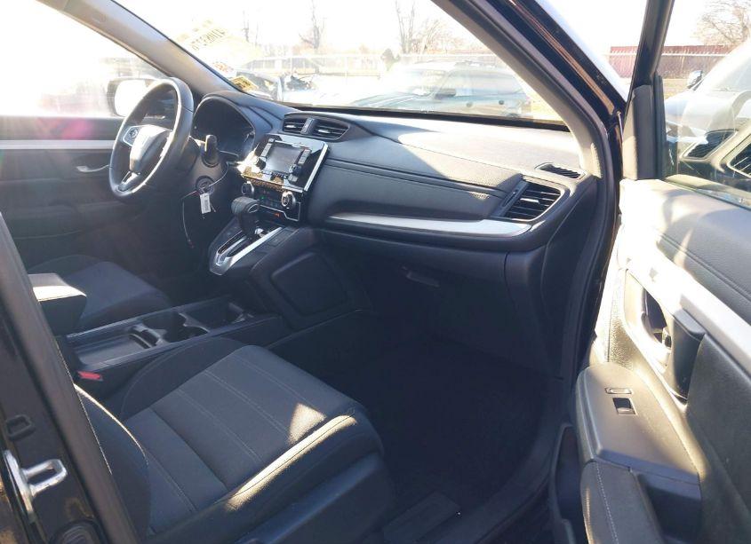 Photo 5 of 2019 Honda Cr-v LX (VIN 2HKRW6H37KH231152)