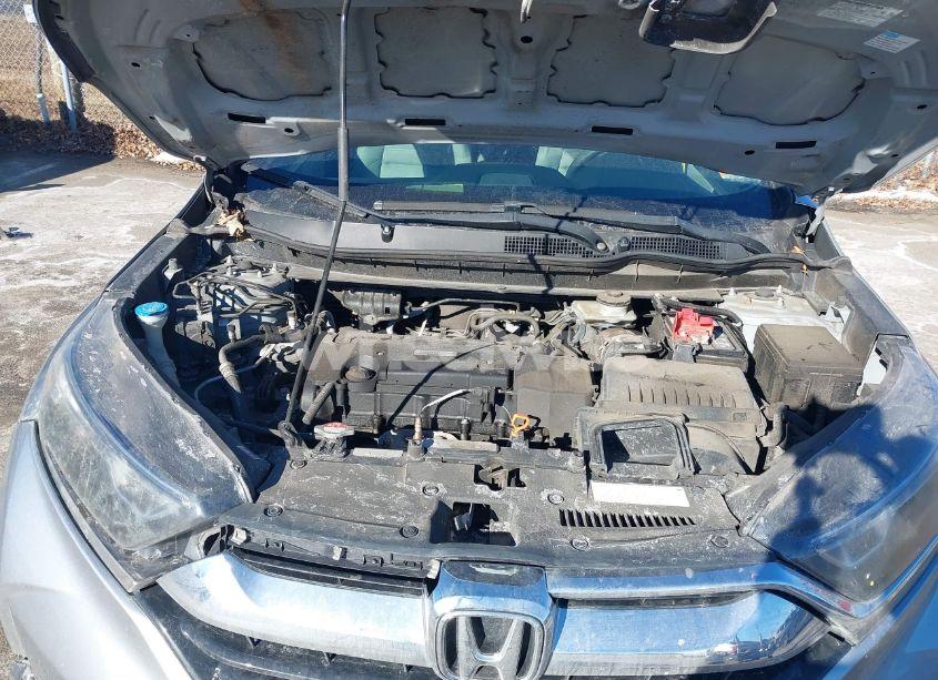 Photo 10 of 2017 Honda Cr-v LX (VIN 2HKRW6H38HH211758)