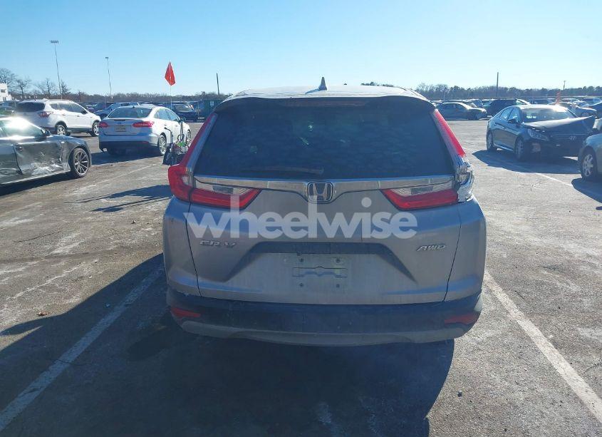 Photo 16 of 2017 Honda Cr-v LX (VIN 2HKRW6H38HH211758)