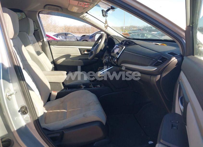 Photo 5 of 2017 Honda Cr-v LX (VIN 2HKRW6H38HH211758)