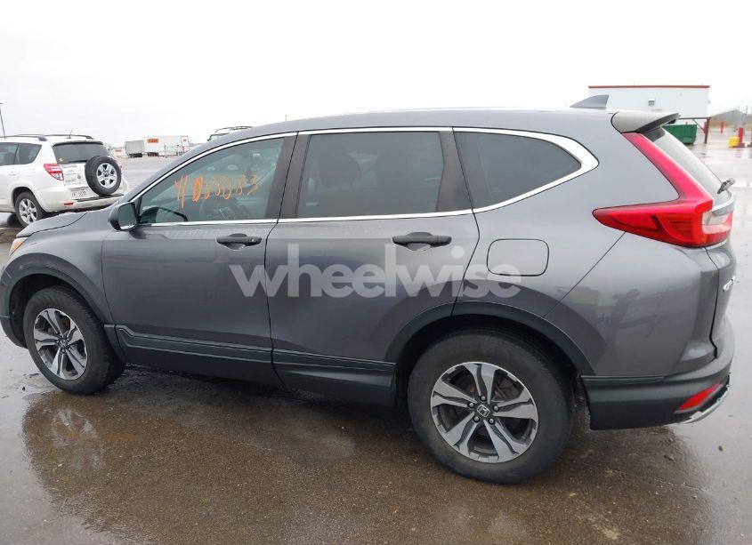Photo 14 of 2018 Honda Cr-v LX (VIN 2HKRW6H38JH222166)