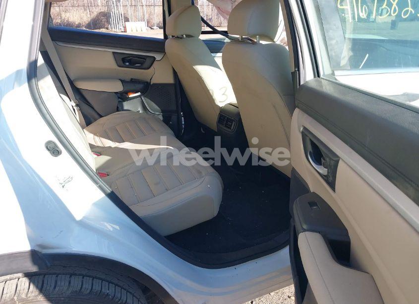 Photo 8 of 2018 Honda Cr-v LX (VIN 2HKRW6H39JH203464)