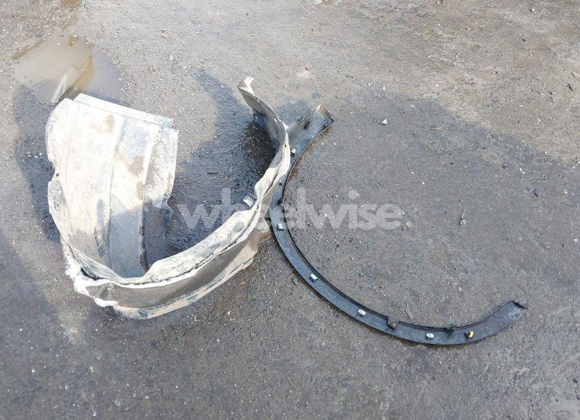 Photo 12 of 2018 Honda Cr-v LX (VIN 2HKRW6H39JH207465)