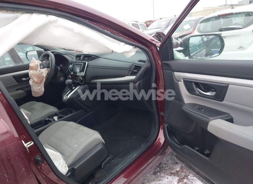 Photo 5 of 2019 Honda Cr-v LX (VIN 2HKRW6H39KH225000)