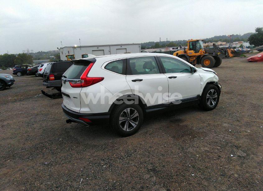 Photo 4 of 2018 Honda Cr-v LX (VIN 2HKRW6H3XJH208155)