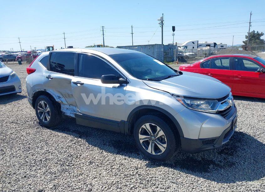 2018 Honda Cr-v LX (VIN 2HKRW6H3XJH211900) main photo